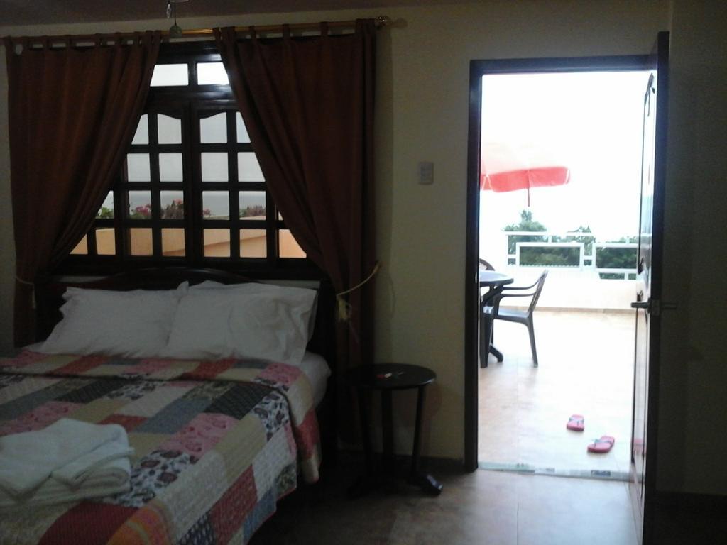 Puerta Sol Inn Manglaralto Екстериор снимка