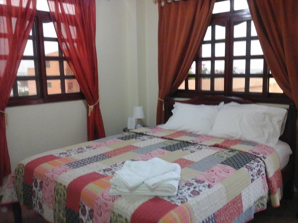 Puerta Sol Inn Manglaralto Екстериор снимка